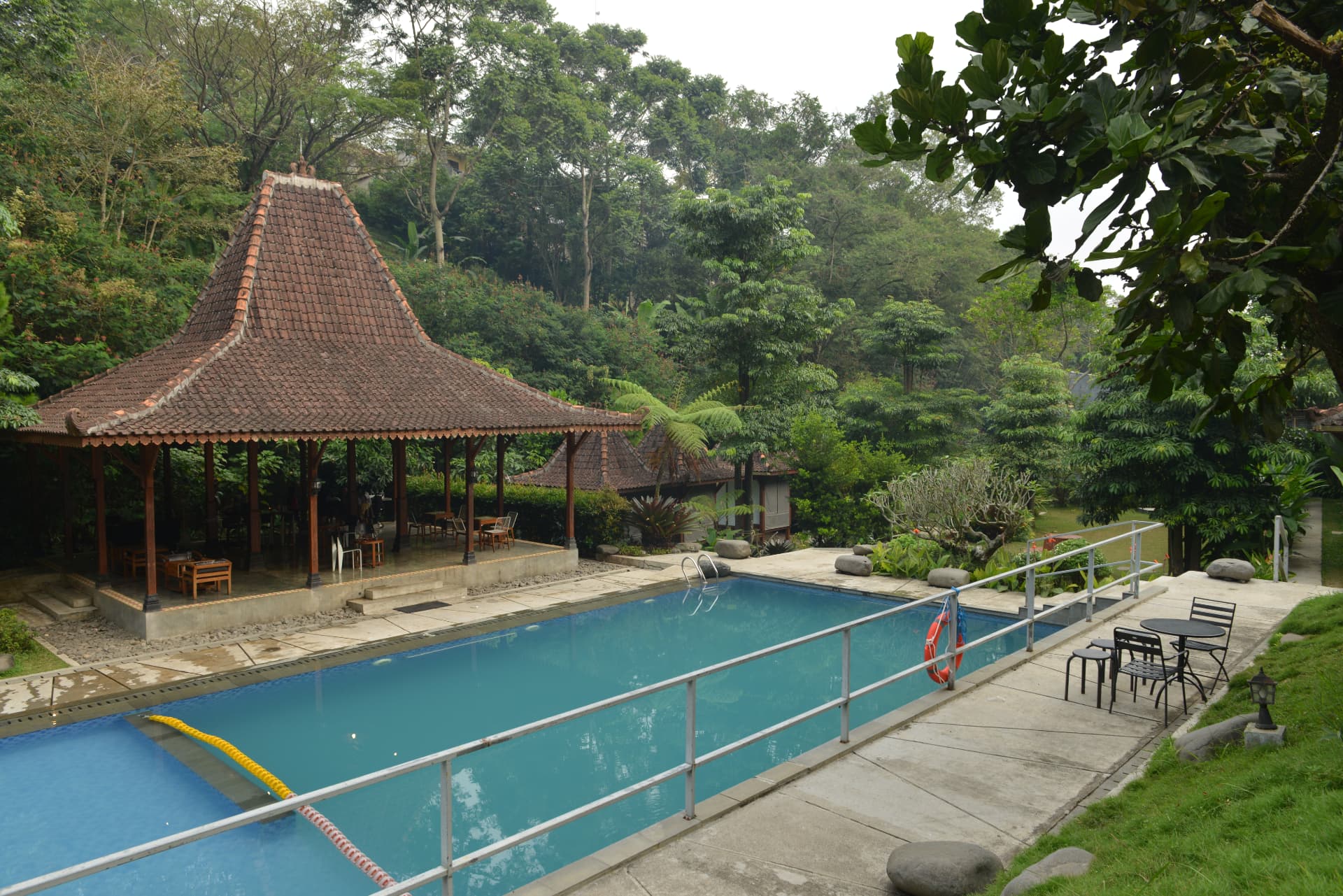Lawangwangi gallery 1